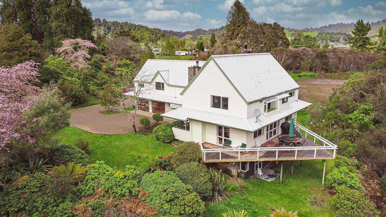 Spiral Gardens Country Park Retreat Apartment Raurimu Bagian luar foto