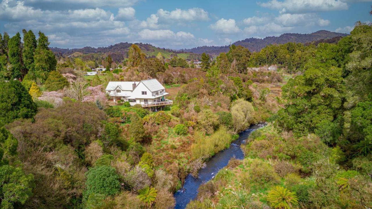 Spiral Gardens Country Park Retreat Apartment Raurimu Bagian luar foto